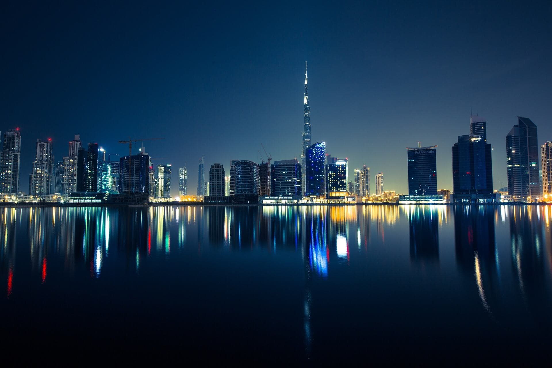 Dubai Family Stopover — Dubai, Desert Camp, Abu Dhabi